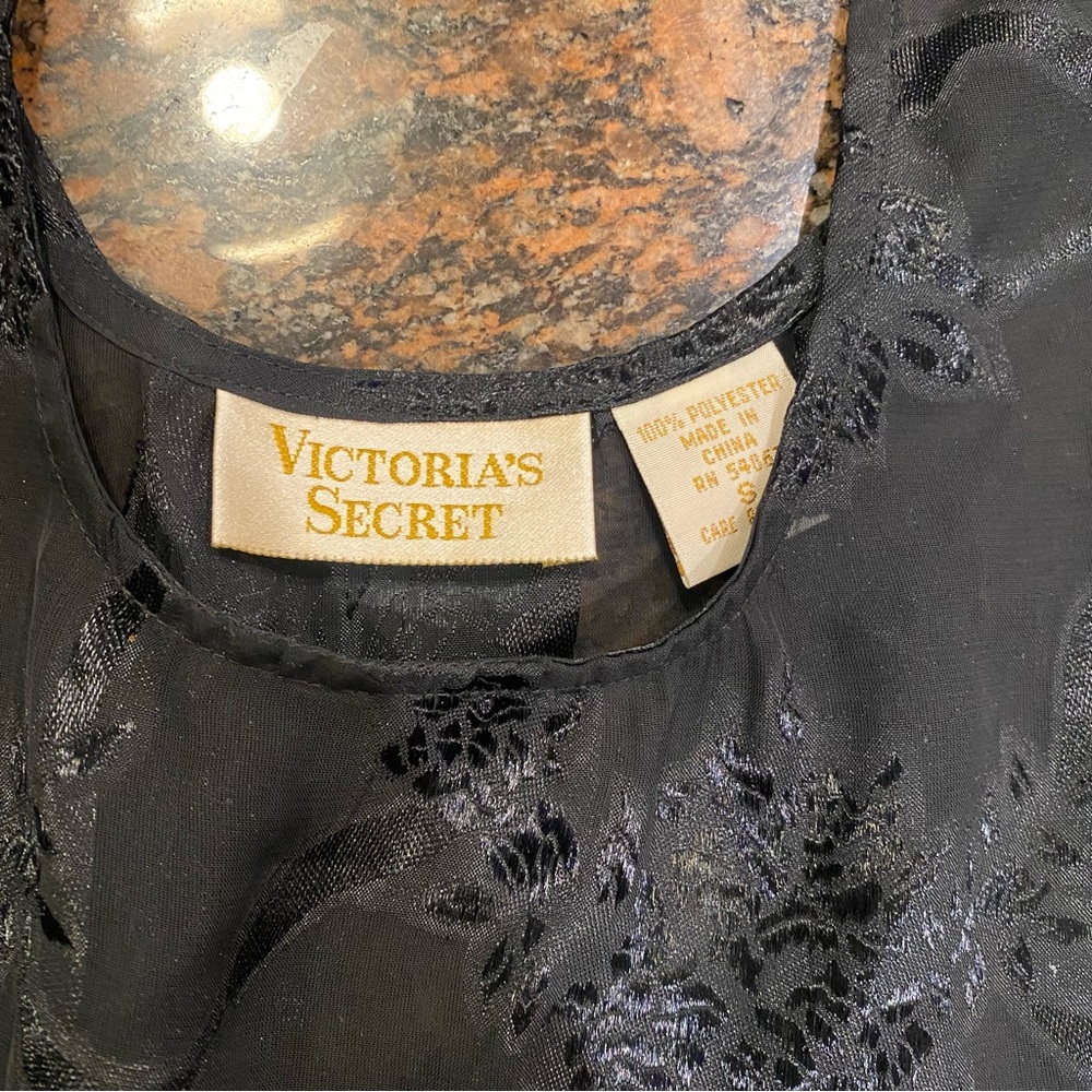 Victoria’s Secret ✨ gold label ✨ black tank size S